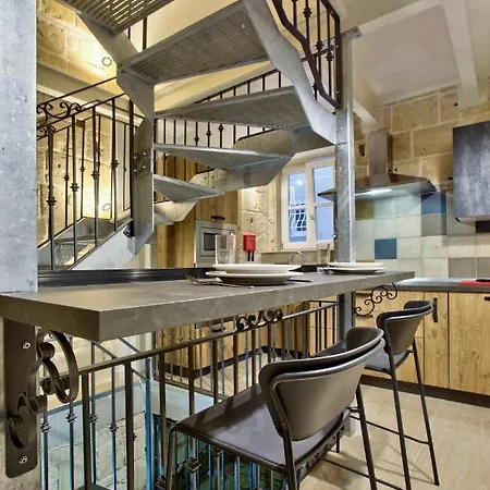 Chateau La Vallette - Grand Master's בית הארחה 3*